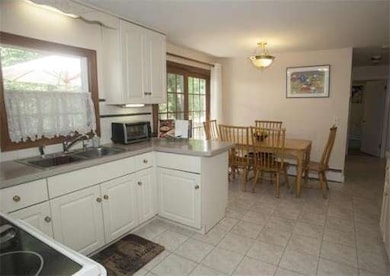 74 Seminole Rd, Acton, MA 01720 - photo 5