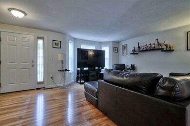 45 Windham Rd, Hudson, NH 03051 - photo 4