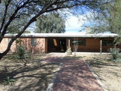 5111 E Holmes St, Tucson, AZ 85711 - photo 3