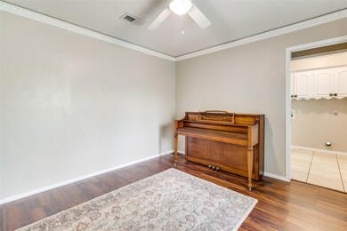 3101 Mimosa Dr, Sherman, TX 75092 - photo 5