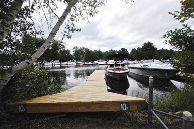 Deeded deep water slip 10B on...