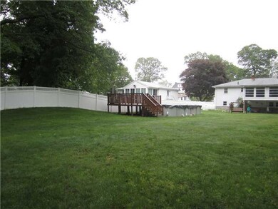 Swimming Pool/Hot Tub/Sauna. Nice swimming pool wi
