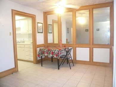 6425 S Briar Bayou Dr, Houston, TX 77072 - photo 3