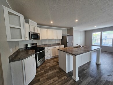 46000 Geddes Rd unit 378, Canton, MI 48188 - photo 2