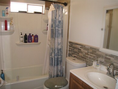 1110 18th Ave, Longview, WA 98632 - photo 4