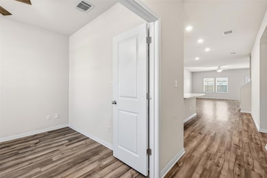 520 Loriner Way, Liberty Hill, TX 78642 - photo 6