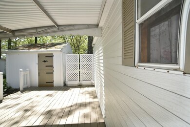 121 Doolittle Ln, West Wareham, MA 02576 - photo 4