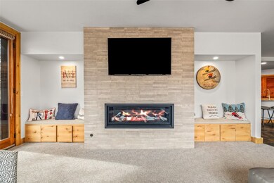 1875 Ski Time Square Dr unit 213, Steamboat Springs, CO 80487 - photo 6