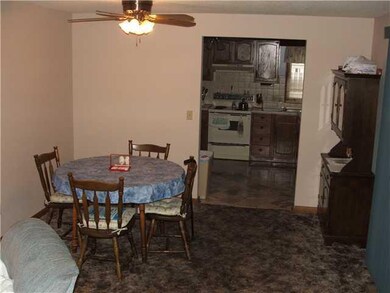 234 Selkirk Dr, North Tonawanda, NY 14120 - photo 4