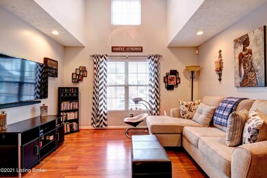 8520 Grand Neptune Dr unit 1601, Louisville, KY 40228 - photo 4