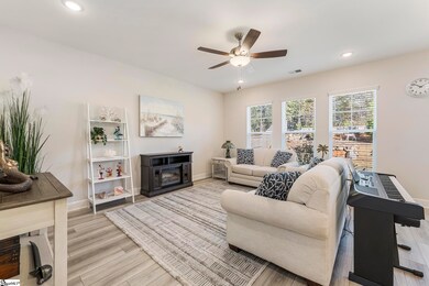 204 Ridgepark Ln, Greenville, SC 29607 - photo 7