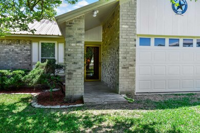 8202 Tye Ln, Pearland, TX 77584 - photo 4