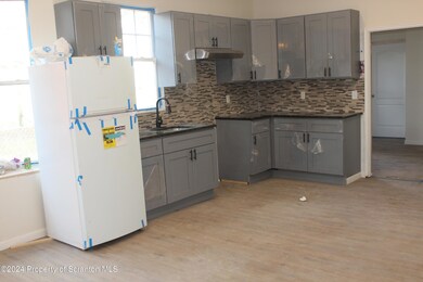 1122-1124 Luzerne St unit 1124 A, Scranton, PA 18504 - photo 4