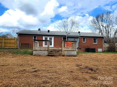 121 Lou Dr, Gastonia, NC 28052 - photo 3