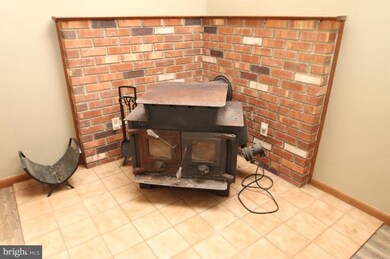 9015 Turnbull Rd, Warrenton, VA 20186 - photo 7