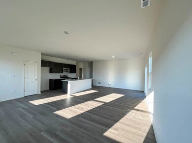 1124 Williamsburg St, Pingree Grove, IL 60140 - photo 4