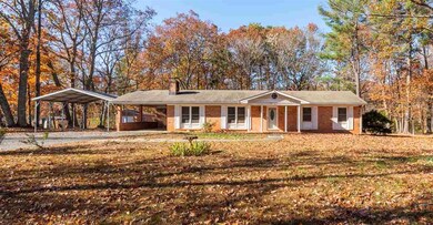 788 Advance Mills Rd, Ruckersville, VA 22968 - photo 3