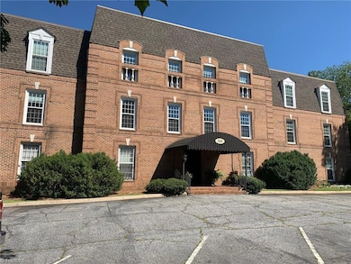 300 N Fulton St unit 11, Salisbury, NC 28144 - photo 3