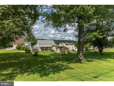 1514 Walnut St, Coatesville, PA 19320 - photo 4