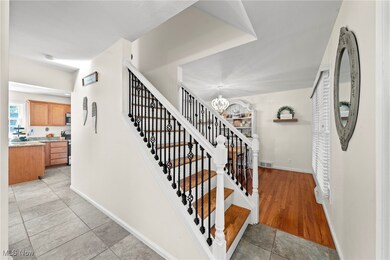 116 W Case Dr, Hudson, OH 44236 - photo 2