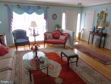 37 Farnham Way, Lutherville Timonium, MD 21093 - photo 2