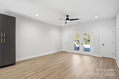 1310 Carolyn Dr, Charlotte, NC 28205 - photo 7