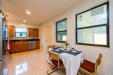 7830 SW 99th St, Miami, FL 33156 - photo 4