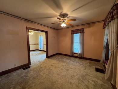 138 N Brown St, Genoa, IL 60135 - photo 3