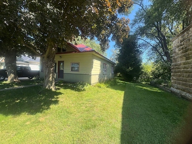 129 N Glendale Ave, Tomah, WI 54660 - photo 4