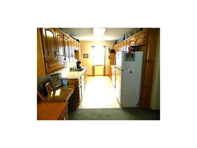 532 S Saturn Dr, Raymore, MO 64083 - photo 5