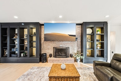 27625 W Kazimour Dr, Lake Barrington, IL 60010 - photo 7