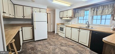 10505 Cedarville Rd unit 2-1, Brandywine, MD 20613 - photo 3
