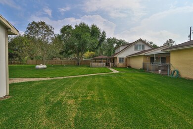 3931 Allen Rd, Pearland, TX 77584 - photo 3