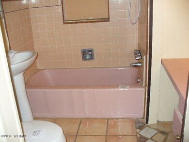 BathB
