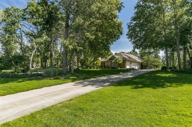 4925 Deer View Rd, Cedar Rapids, IA 52411 - photo 4