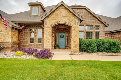 319 Steppes Ct, Weatherford, TX 76087 - photo 3