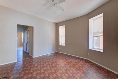 4427 Athlone Ave, Saint Louis, MO 63115 - photo 5