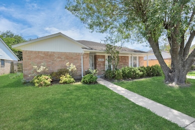 11310 Sagewind Dr, Houston, TX 77089 - photo 4