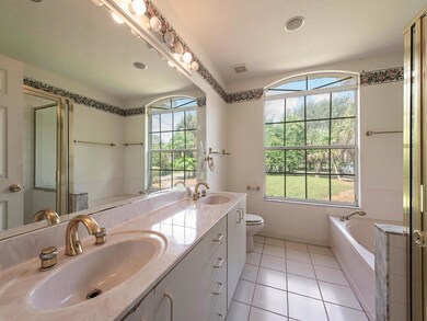 930 13th St SW Naples FL 34117 USA-006-0