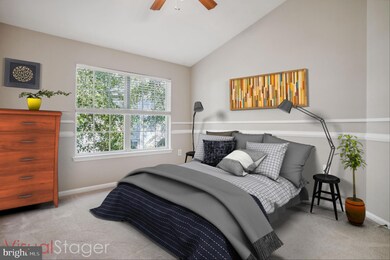 13004 Cabin Creek Rd unit 13004, Herndon, VA 20171 - photo 3