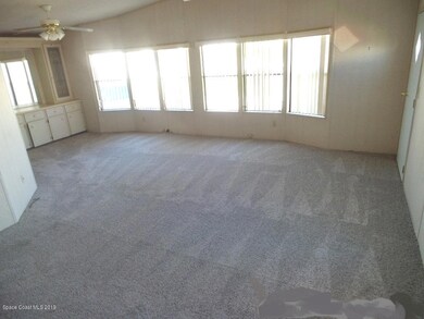 Dining area/ Living room