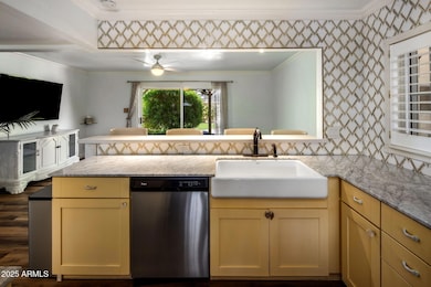 7608 E Avalon Dr, Scottsdale, AZ 85251 - photo 6