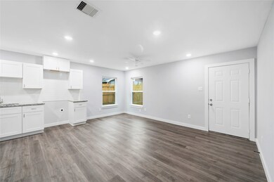 6727 Orville St unit A, Houston, TX 77028 - photo 3