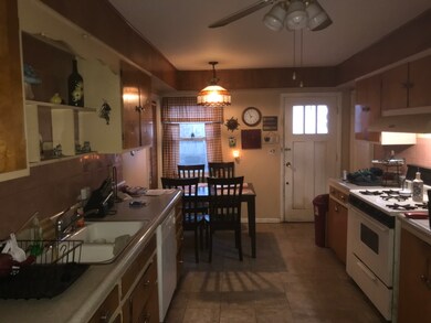 1083 Webster Ln, Des Plaines, IL 60016 - photo 2