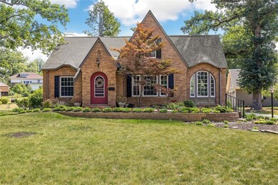 550 Vernon Dr SE, Cedar Rapids, IA 52403 - photo 3