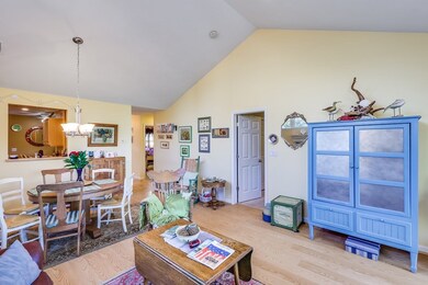 32 Margeson Row unit 32, Plymouth, MA 02360 - photo 6