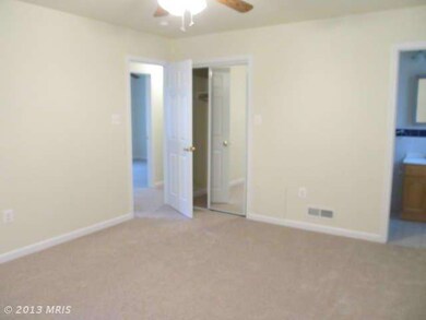 8810 Littlewood Rd, Parkville, MD 21234 - photo 2