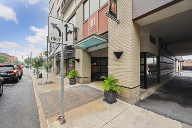 03-111-N-Ashley-St-Ann-Arbor-MI-48104-Wi