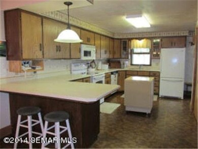 145 1st Ave SE, Harmony, MN 55939 - photo 4