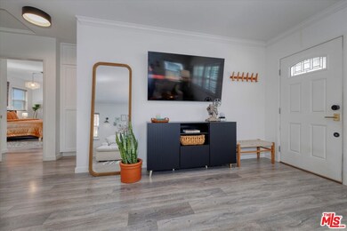 21016 Costanso St, Woodland Hills, CA 91364 - photo 5